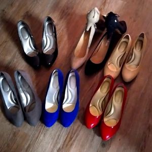 7 pairs of shoes